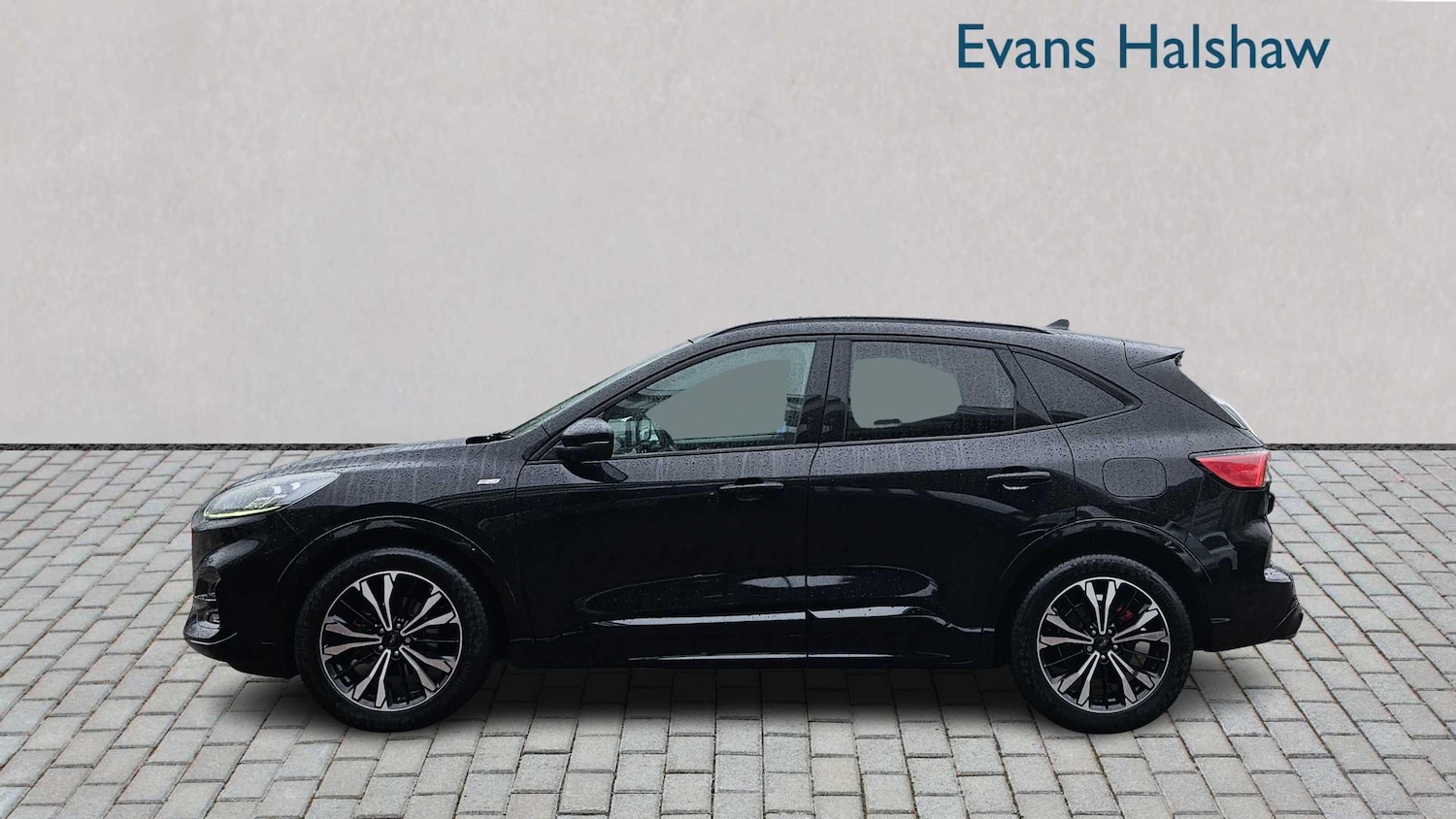 Used Ford Kuga 2022 for sale - 76967827: Photo 3