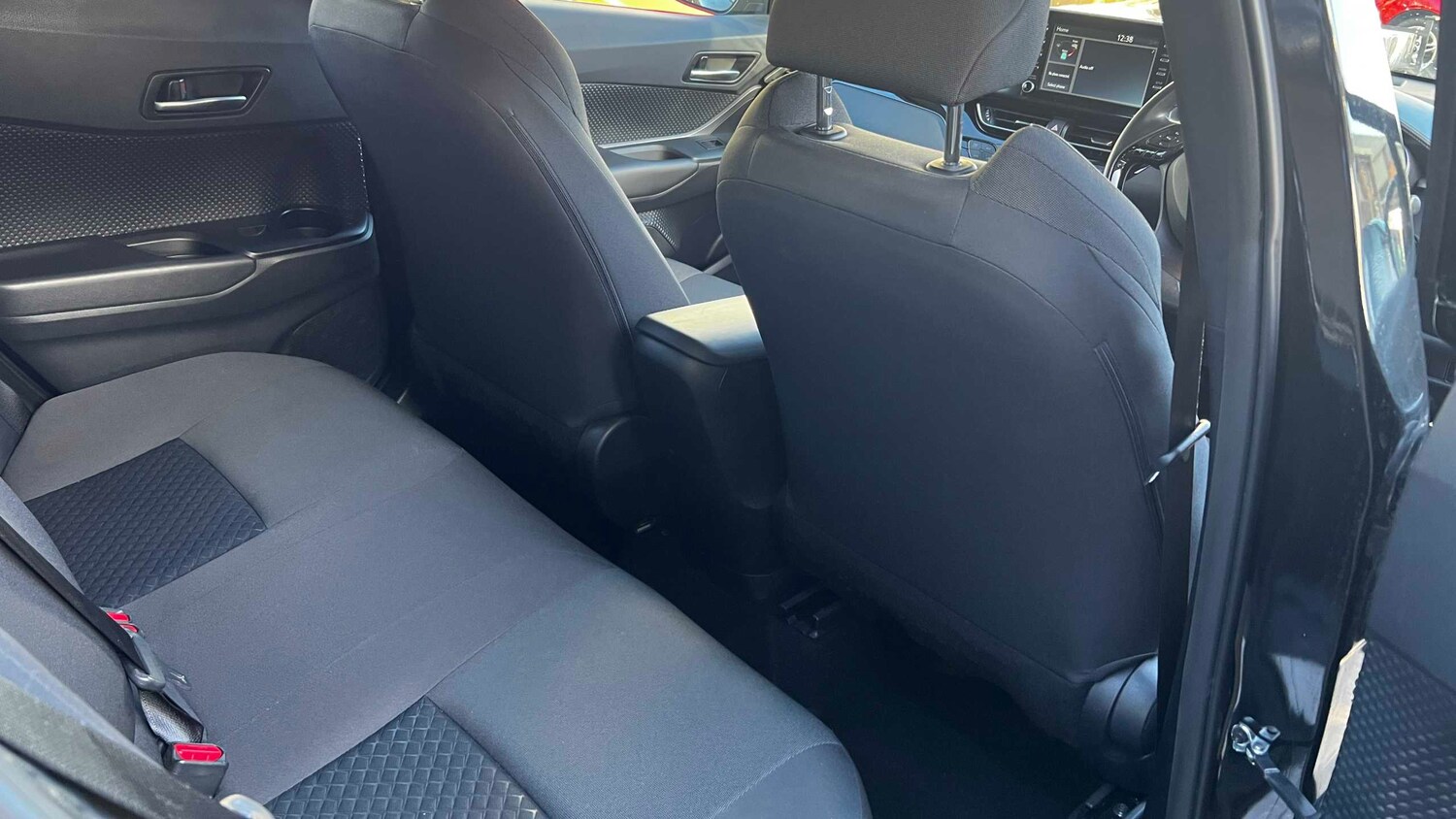 Used Toyota C-HR 2022 for sale - 77076546: Photo 14