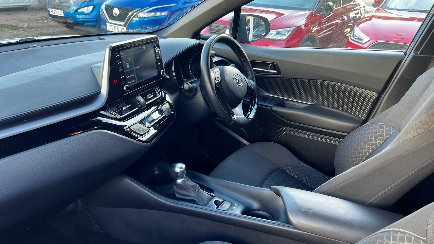 Used Toyota C-HR 2022 for sale - 77076546: Photo 15