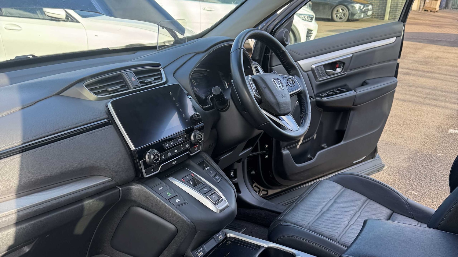 Used Honda CR-V 2022 for sale - 77068675: Photo 17