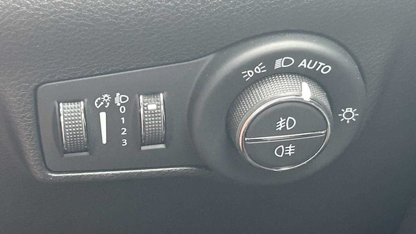 Used Jeep Compass 2023 for sale - 76004397: Photo 32