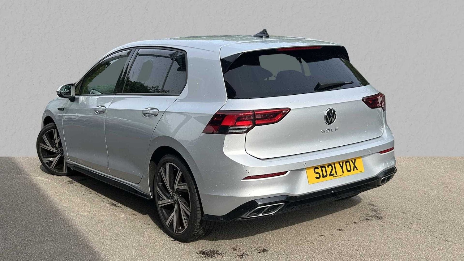 Used Volkswagen Golf 2021 for sale - 76298516: Photo 2