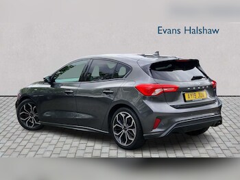 Used Ford Focus 2019 for sale - 78264746: Photo