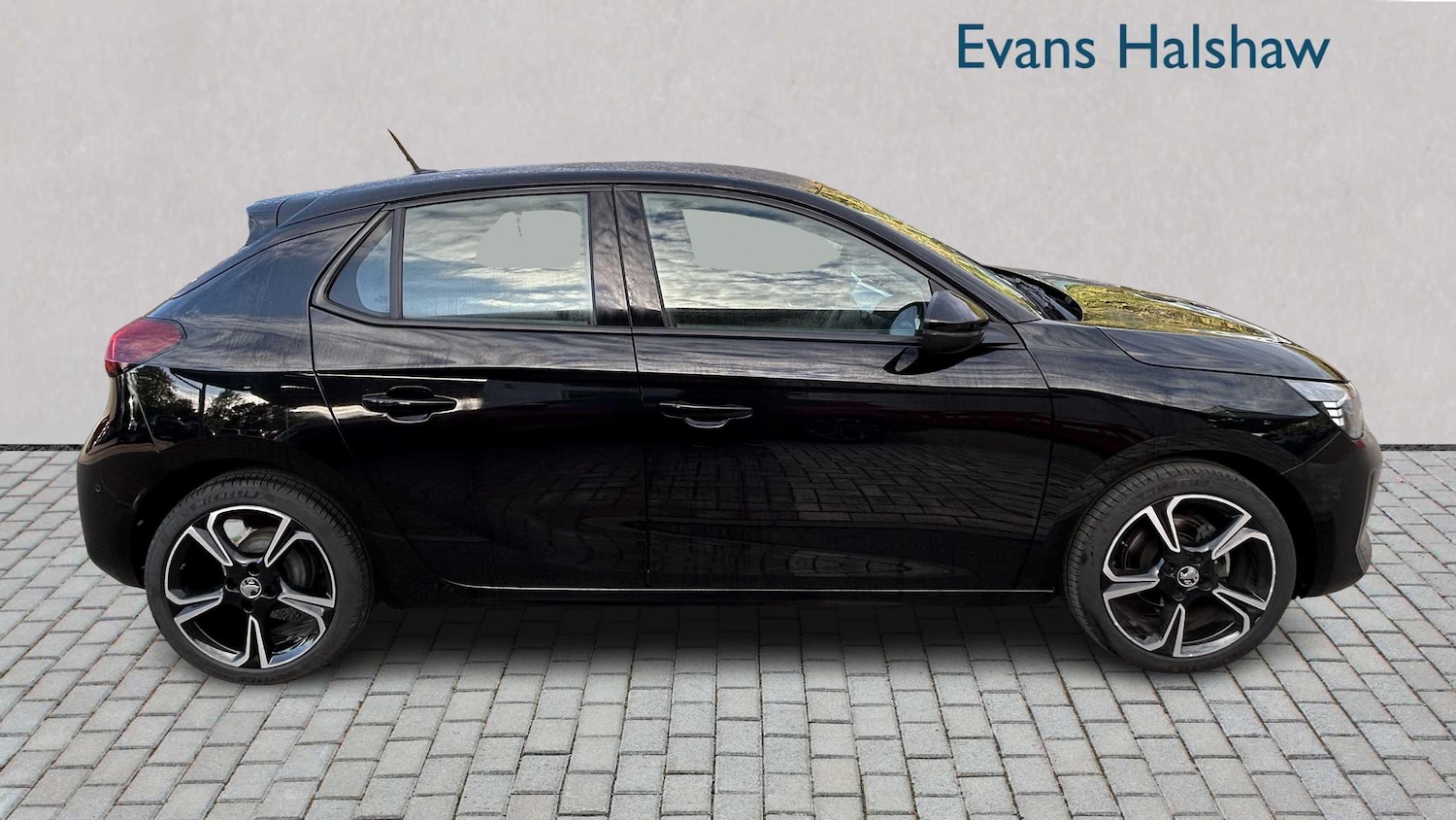 Used Vauxhall Corsa 2023 for sale - 76624470: Photo 5