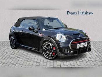 Used MINI Convertible 2018 for sale - 78610654: Photo