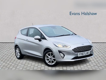 Used Ford Fiesta 2018 for sale - 77553215: Photo