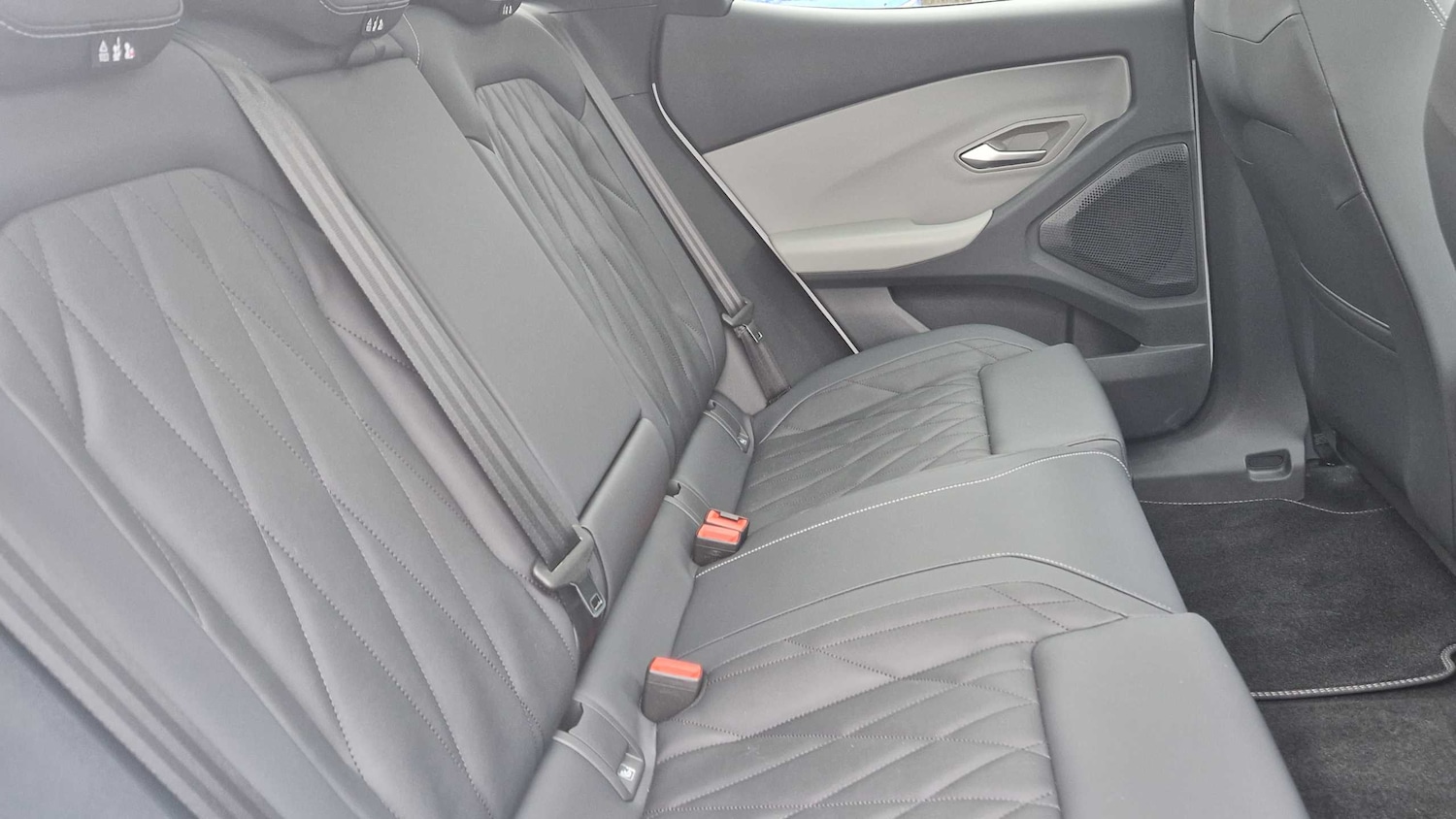 Used Ford Explorer 2025 for sale - 77514429: Photo 13