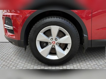 Used Jaguar E-Pace 2021 for sale - 78893646: Photo