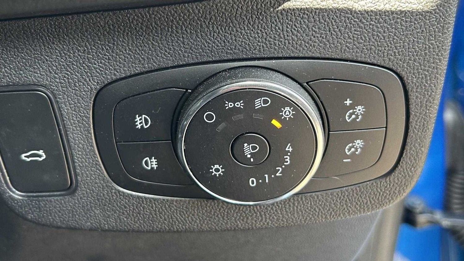 Vehicle 32
