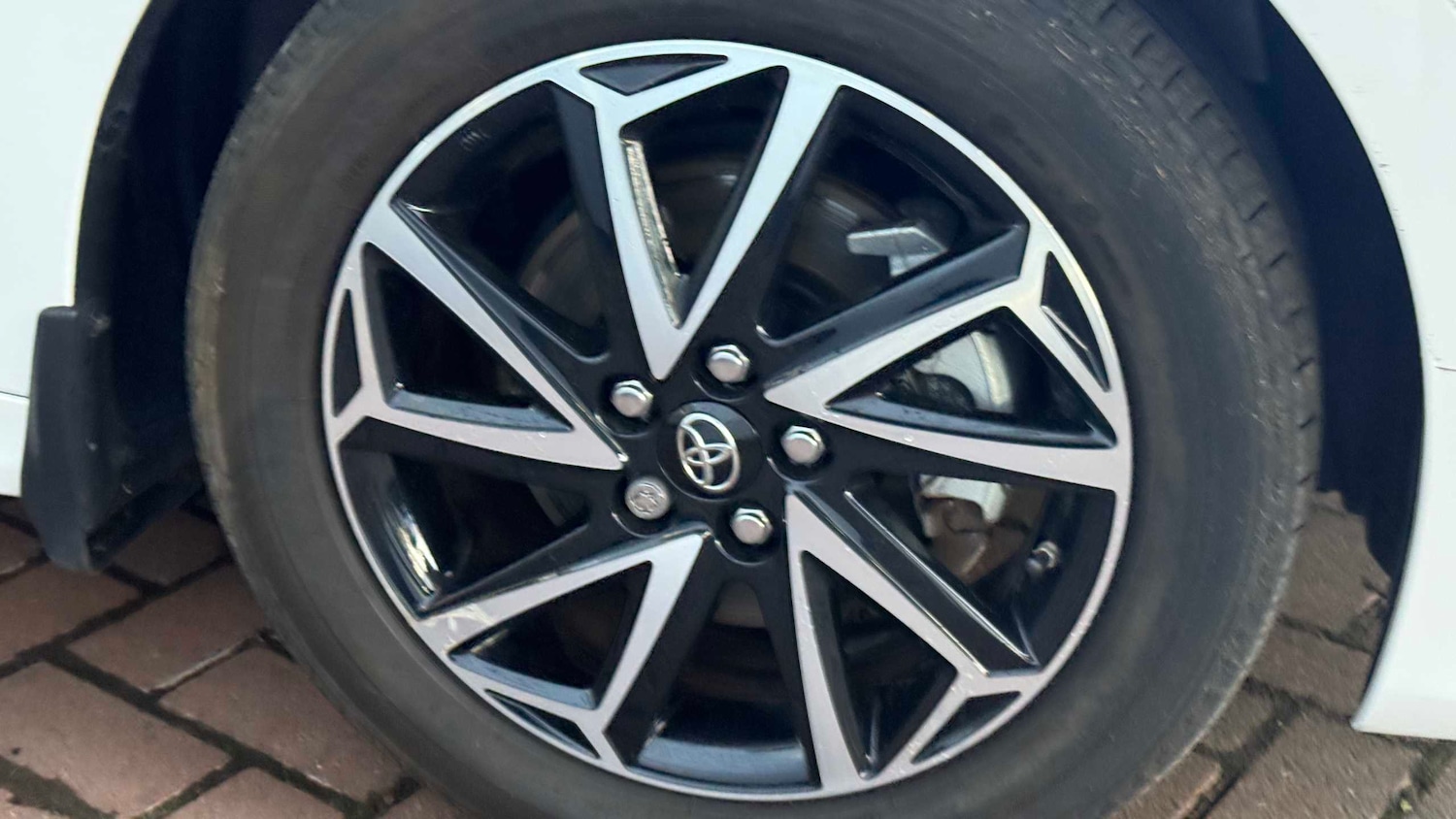 Used Toyota Yaris 2022 for sale - 77429194: Photo 10