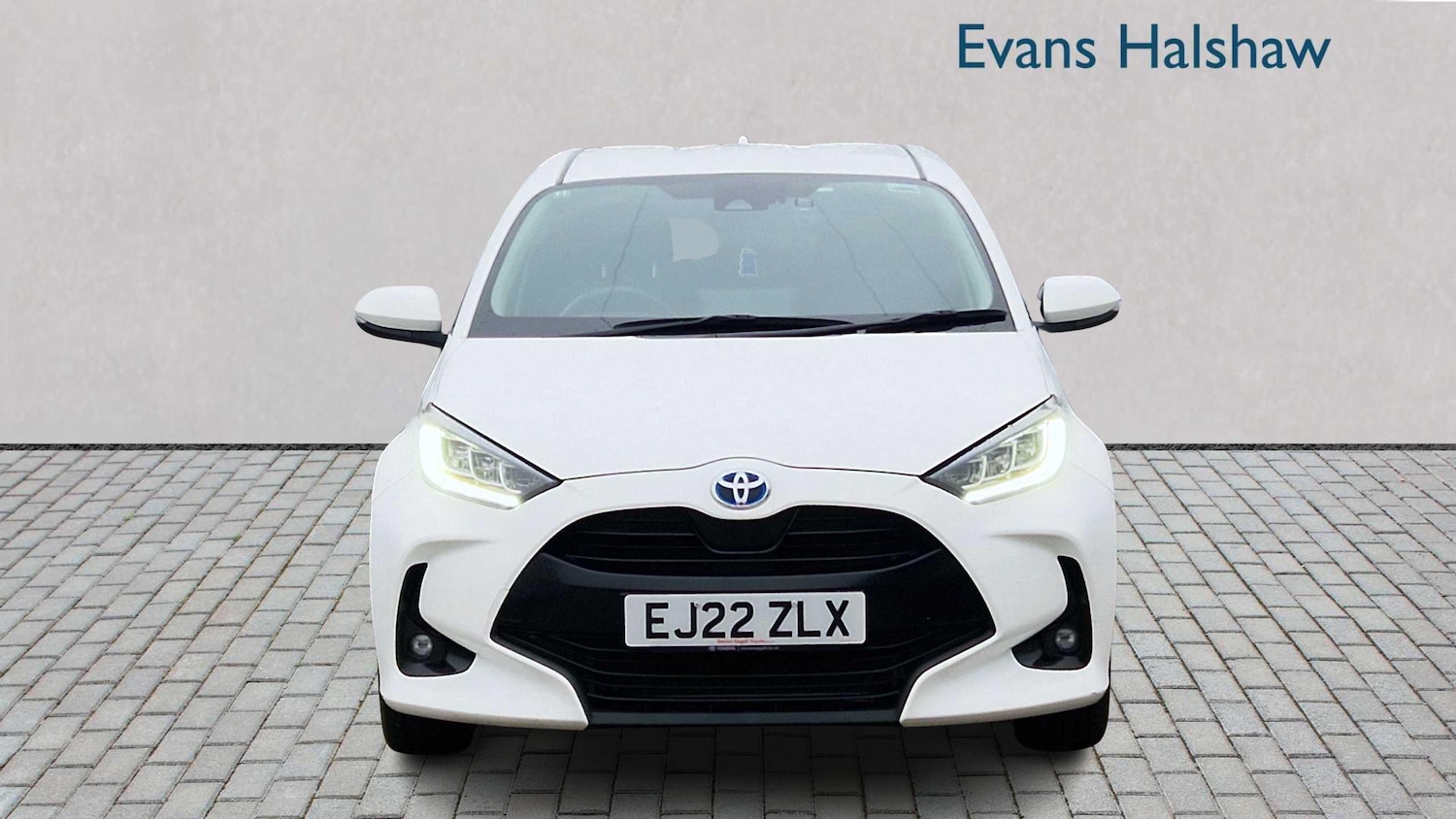 Used Toyota Yaris 2022 for sale - 77429194: Photo 4