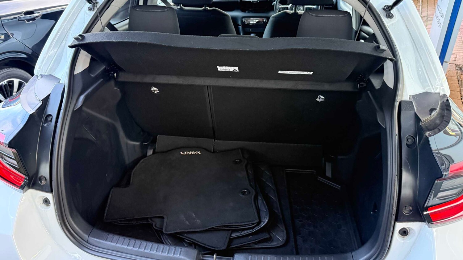 Used Toyota Yaris 2022 for sale - 77429194: Photo 9