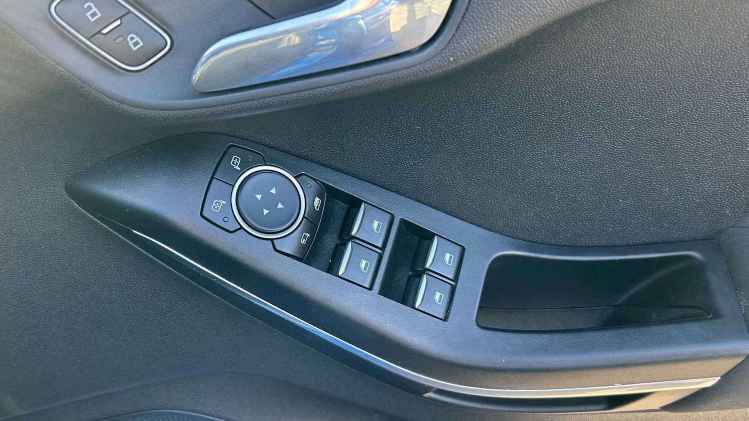 Used Ford Fiesta 2020 for sale - 76113483: Photo 32