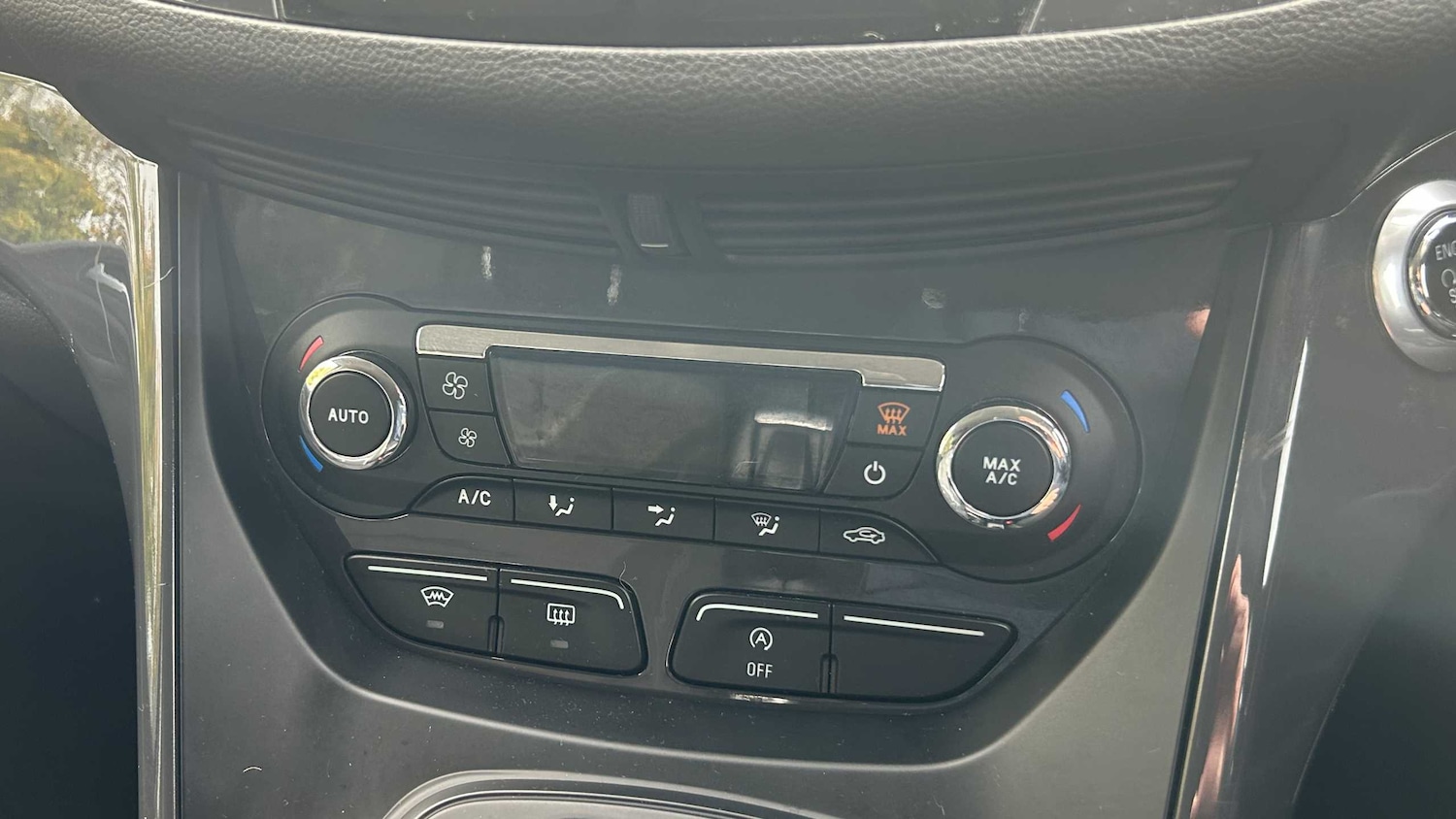 Used Ford Kuga 2015 for sale - 76218391: Photo 10