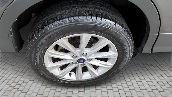 Used Ford Kuga 2015 for sale - 76218391: Photo 7