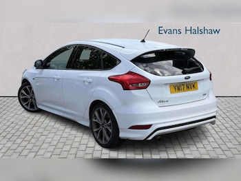 Used Ford Focus 2017 for sale - 78893336: Photo