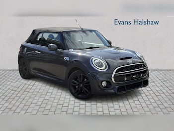 Used MINI Convertible 2019 for sale - 78857609: Photo