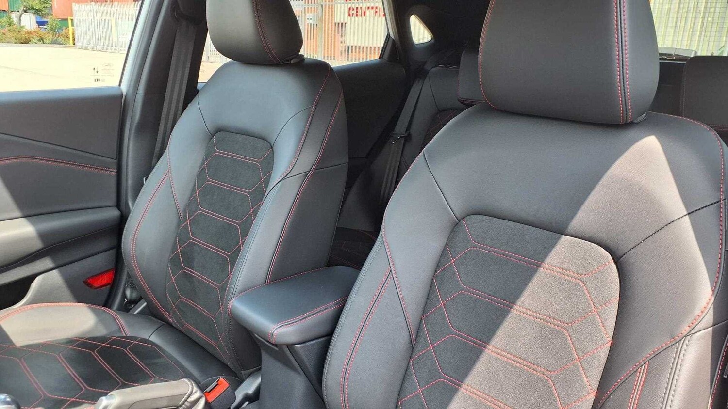 Used Ford Puma 2025 for sale - 77698800: Photo 33