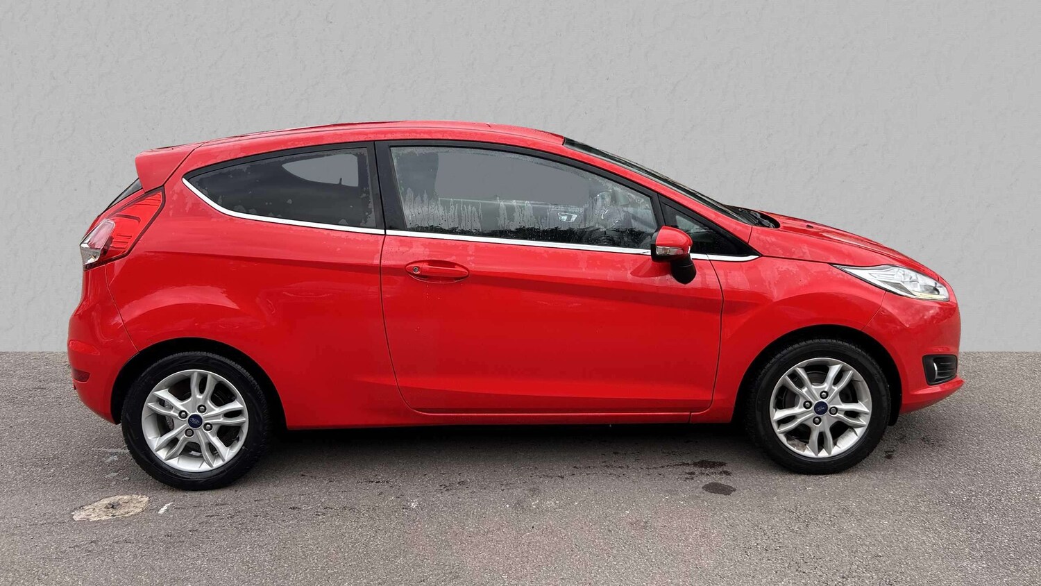 Used Ford Fiesta 2015 for sale - 76015903: Photo 5