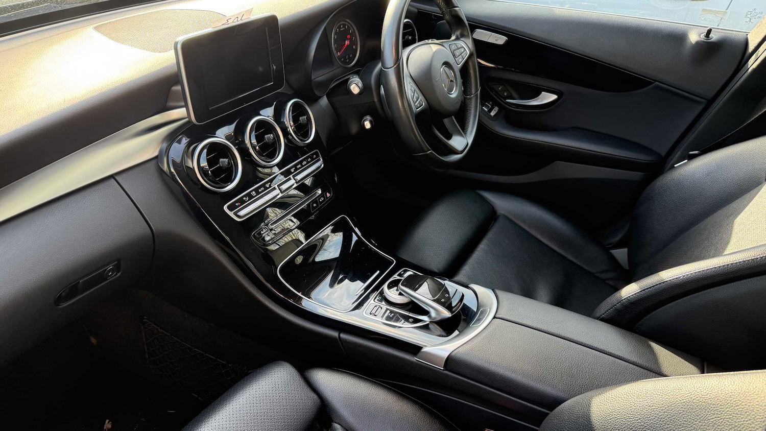 Used Mercedes-Benz C Class 2016 for sale - 77628268: Photo 8