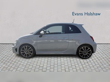 Used Abarth 595 2022 for sale - 78707233: Photo