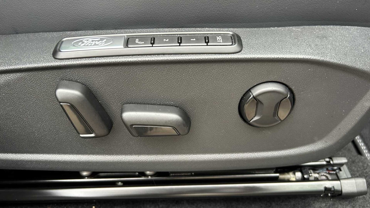 Vehicle 32