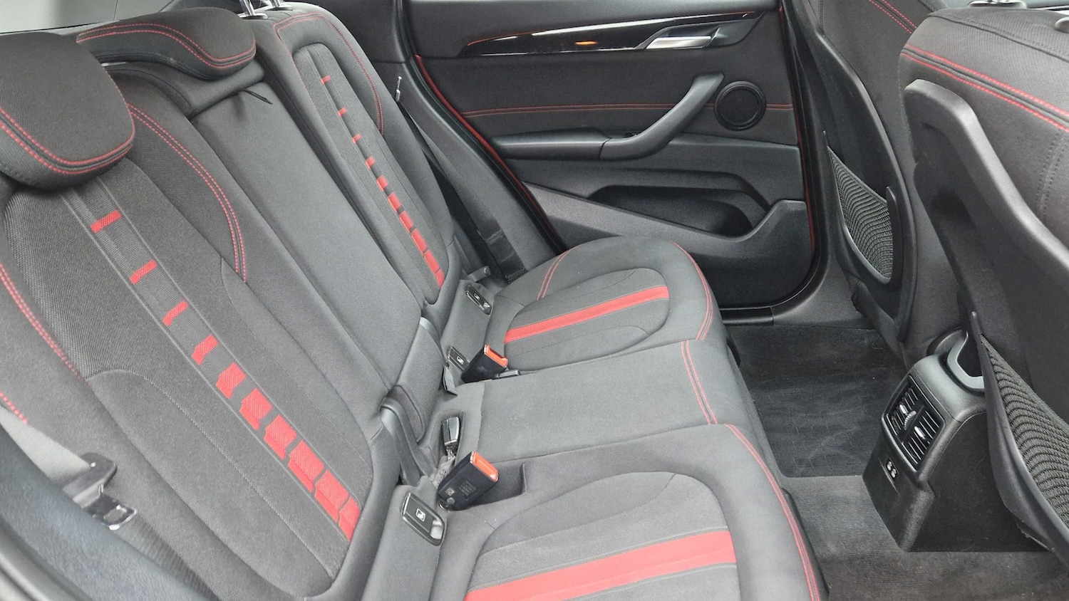 Used BMW X1 2018 for sale - 77022232: Photo 14