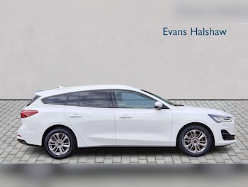 Used Ford Focus 2023 for sale - 79555998: Photo