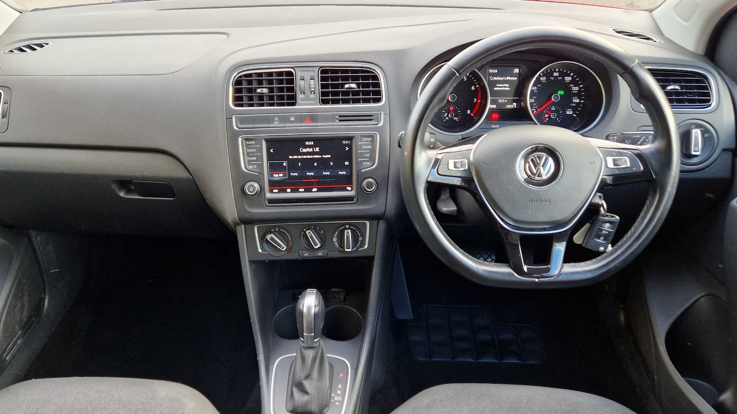 Used Volkswagen Polo 2015 for sale - 76636642: Photo 12