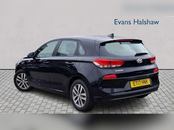 Used Hyundai i30 2017 for sale - 78024082: Photo