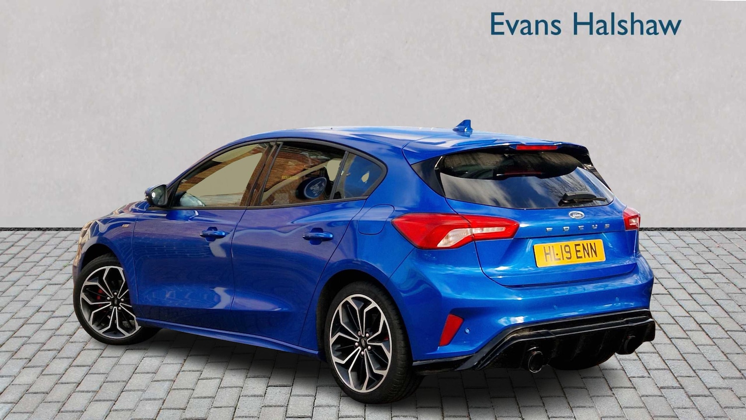 Used Ford Focus 2019 for sale - 76672905: Photo 3