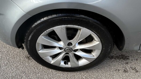 Used Vauxhall Corsa 2012 for sale - 76170002: Photo 2