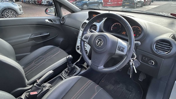Used Vauxhall Corsa 2012 for sale - 76170002: Photo 5