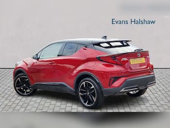 Used Toyota C-HR 2021 for sale - 79556155: Photo