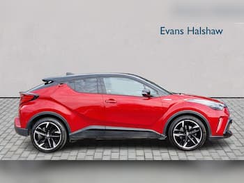 Used Toyota C-HR 2021 for sale - 79556155: Photo