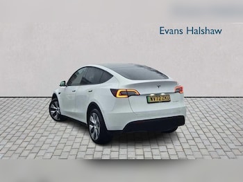 Used Tesla Model Y 2022 for sale - 77772330: Photo