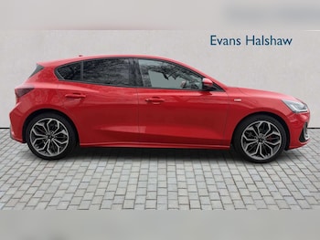 Used Ford Focus 2023 for sale - 78696454: Photo