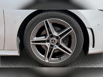 Used Mercedes-Benz A-Class 2019 for sale - 79364673: Photo
