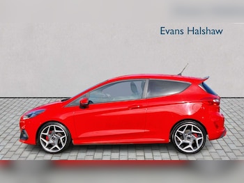 Used Ford Fiesta 2018 for sale - 77913968: Photo