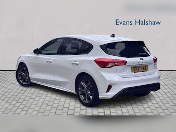 Used Ford Focus 2021 for sale - 78787002: Photo
