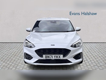 Used Ford Focus 2021 for sale - 78787002: Photo