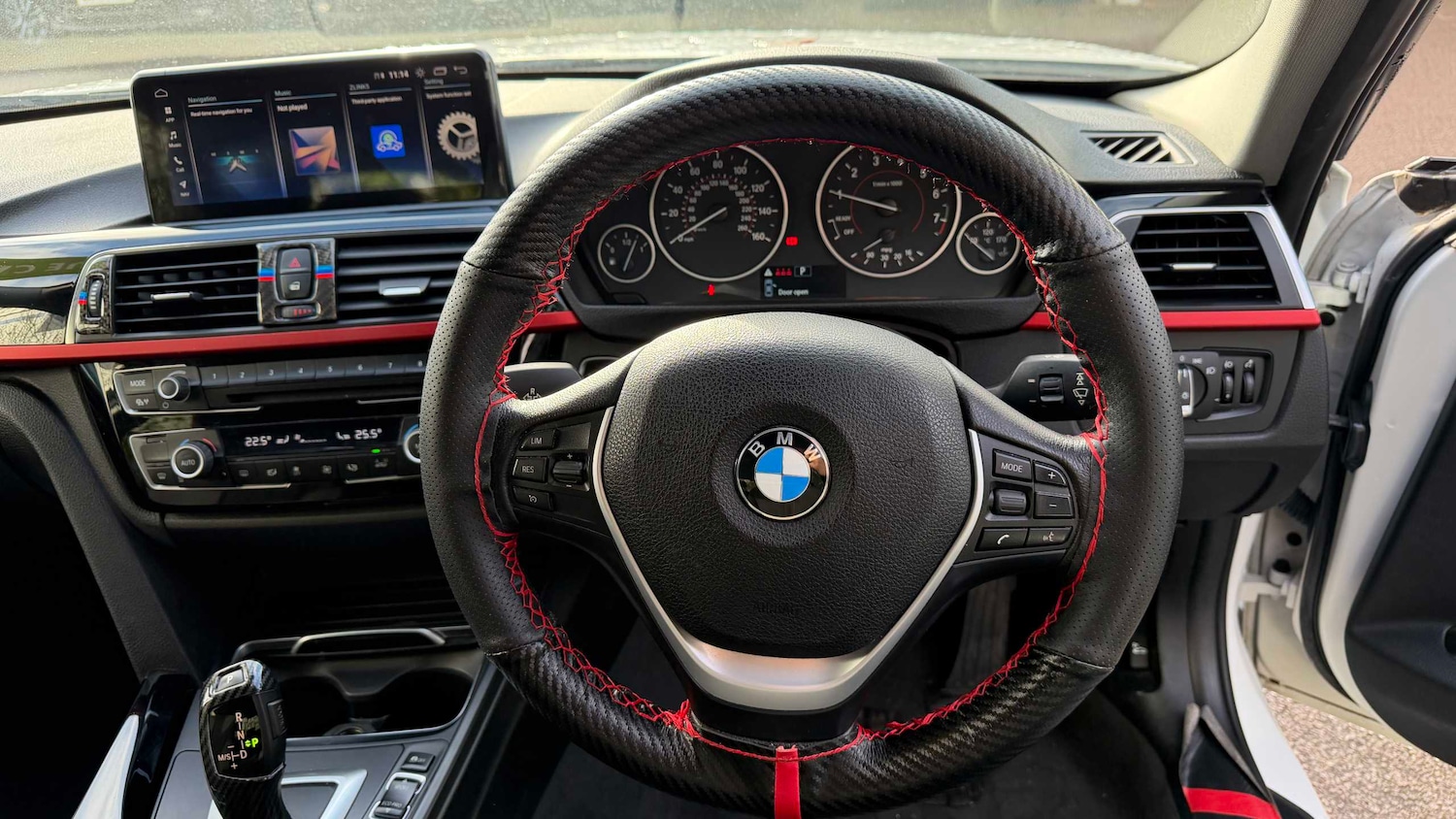 Used BMW 3 Series 2015 for sale - 77795607: Photo 10