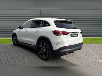 Used Mercedes-Benz GLA 2023 for sale - 77147351: Photo