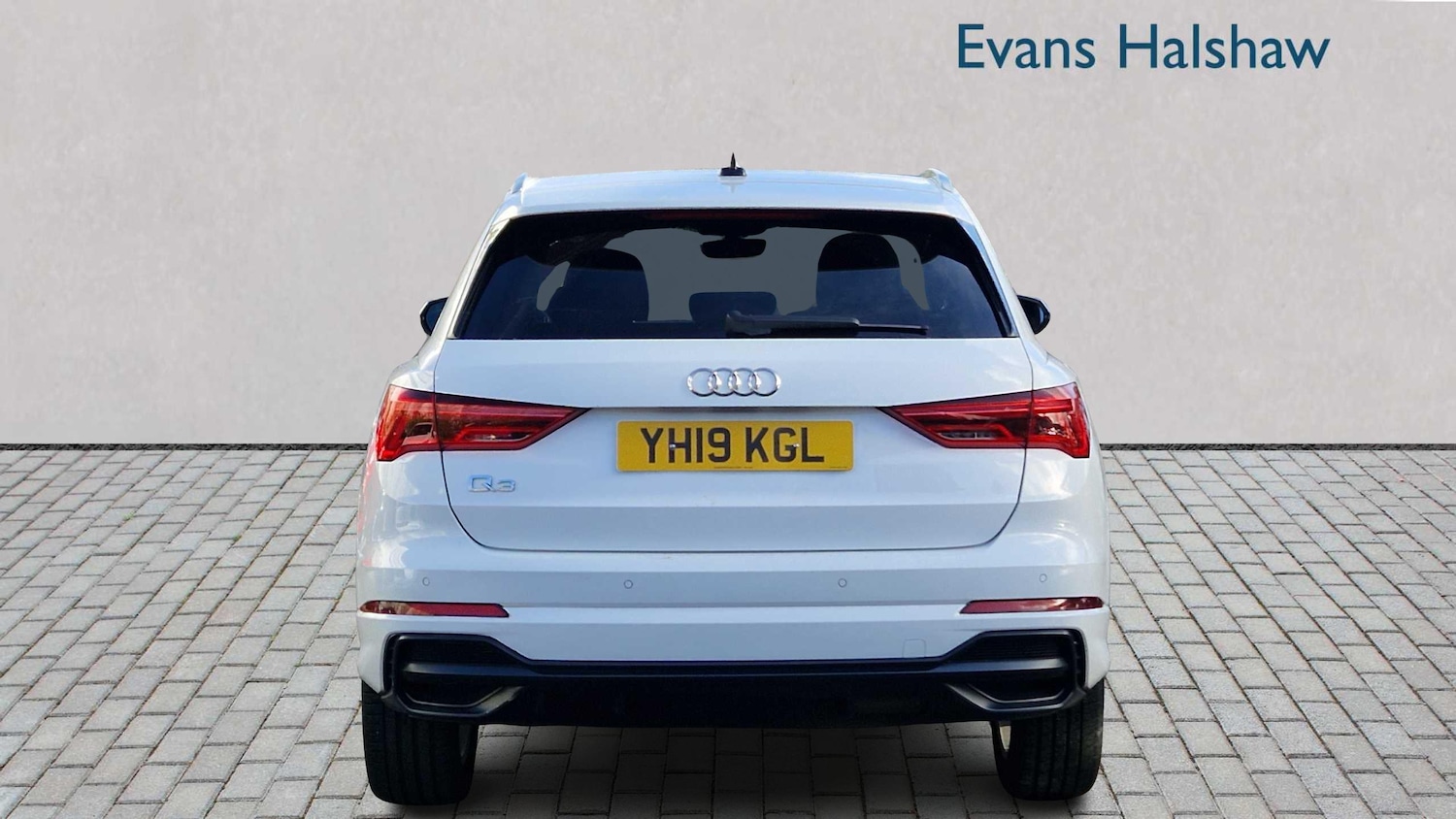 Used Audi Q3 2019 for sale - 77706729: Photo 4