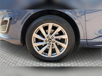 Used Ford Kuga 2021 for sale - 79637302: Photo