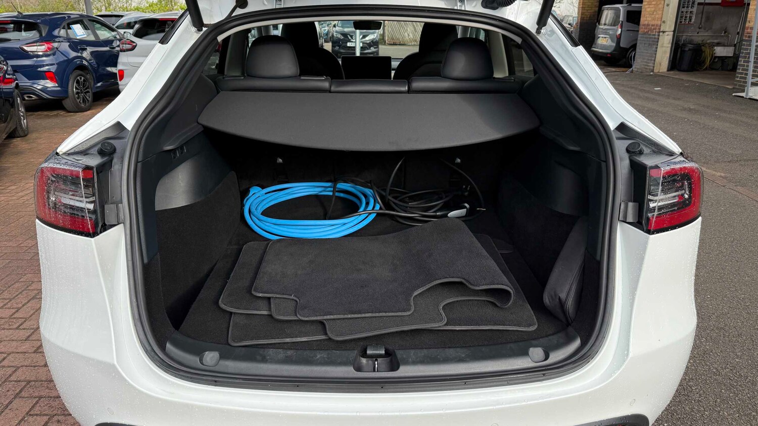 Used Tesla Model Y 2022 for sale - 77899247: Photo 10