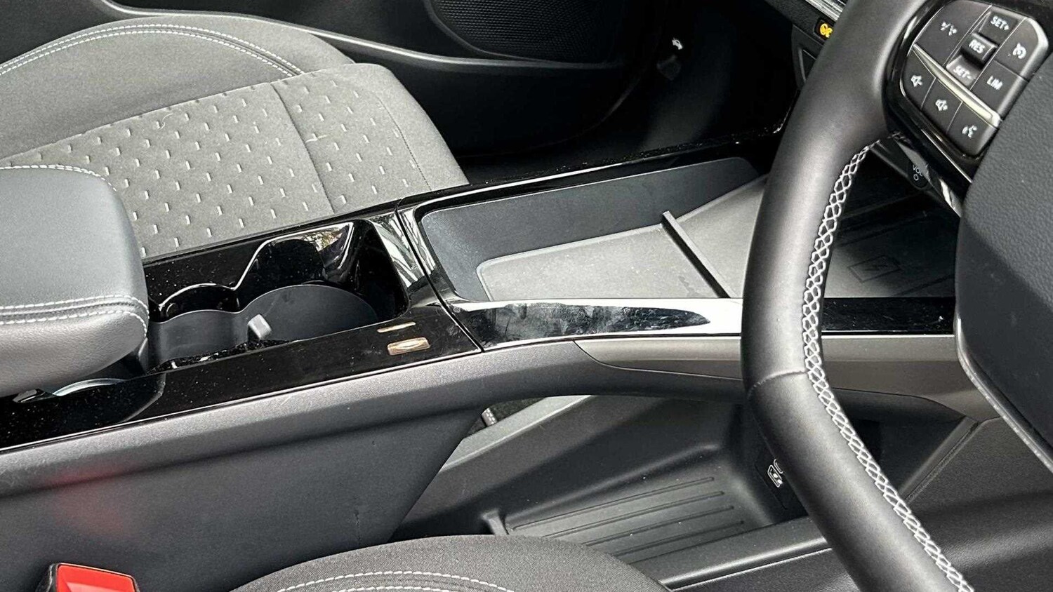 Used Ford Puma 2025 for sale - 77943155: Photo 33