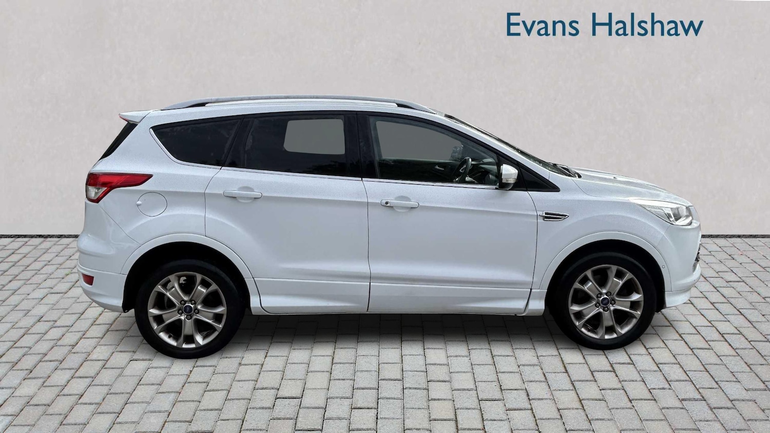 Used Ford Kuga 2016 for sale - 76063223: Photo 5