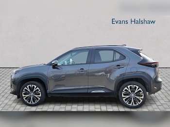 Used Toyota Yaris Cross 2023 for sale - 79415227: Photo