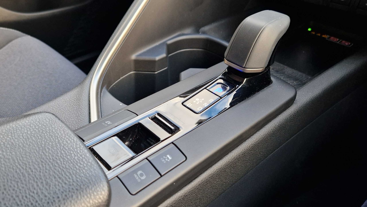 Used Toyota C-HR 2024 for sale - 77103132: Photo 15